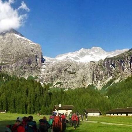 Lovely Apt In Pinzolo Val Rendena 7 Bagian luar foto